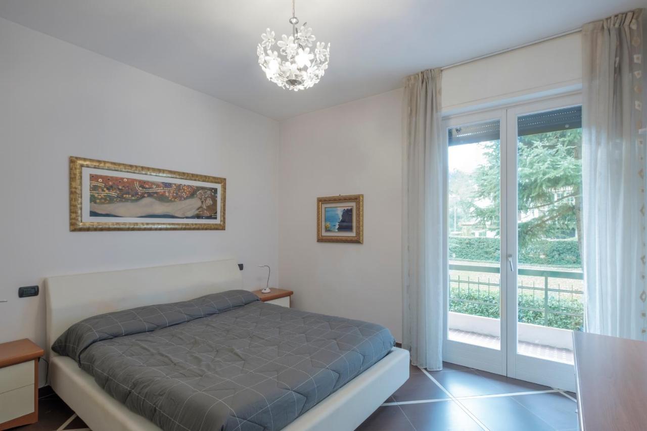 Aura Home Sirmione - 2 Bedrooms Apartment Kültér fotó