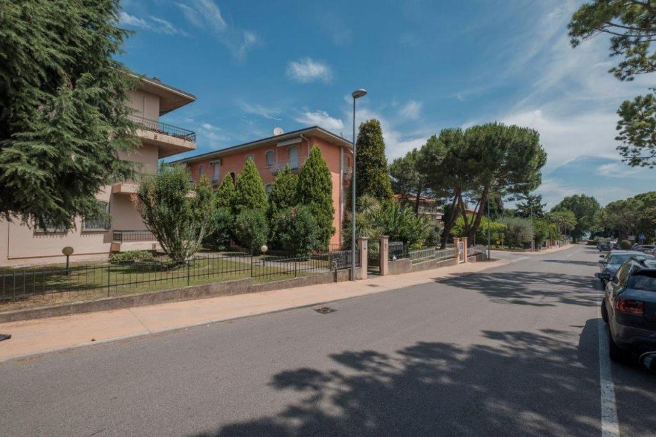 Aura Home Sirmione - 2 Bedrooms Apartment Kültér fotó