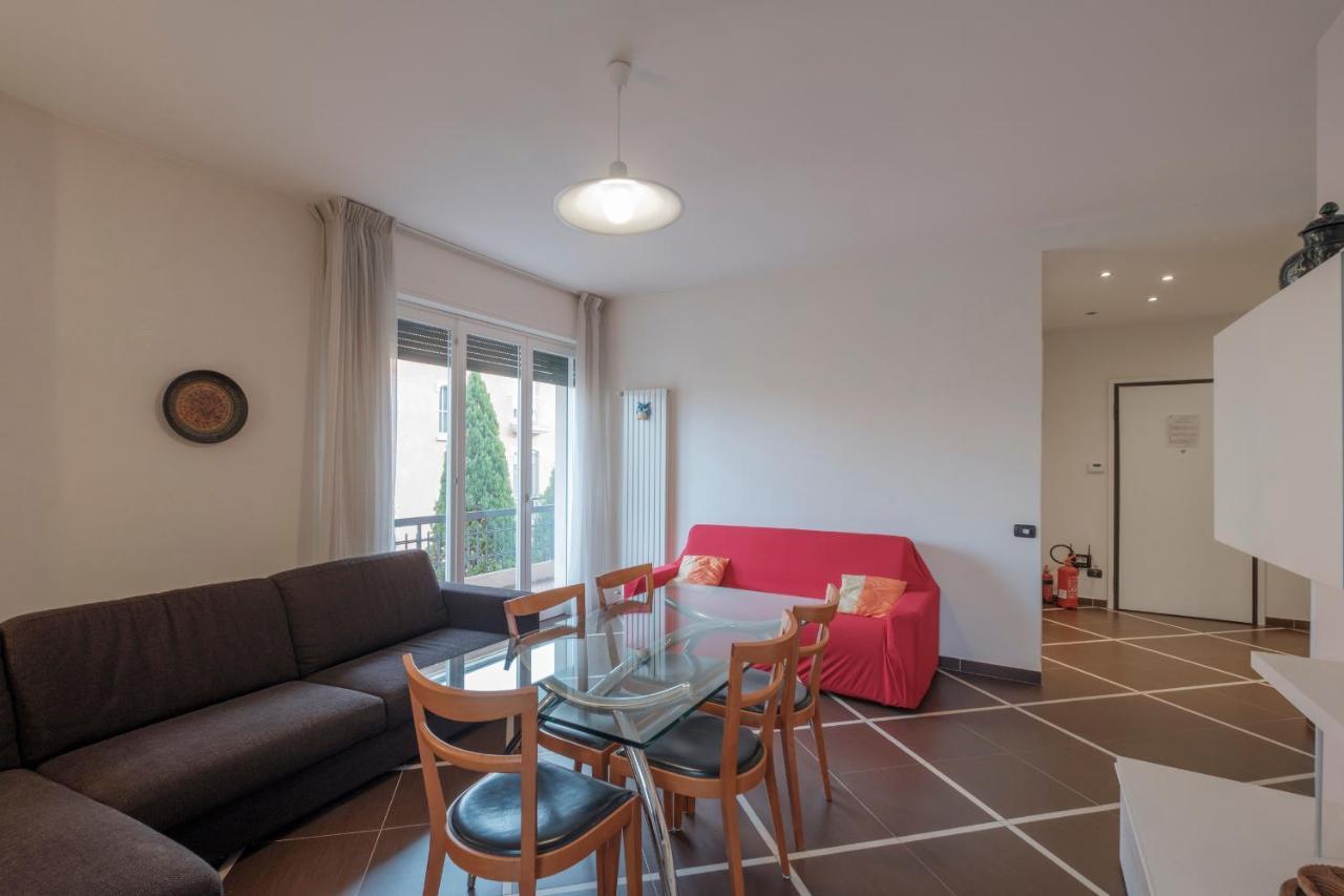 Aura Home Sirmione - 2 Bedrooms Apartment Kültér fotó